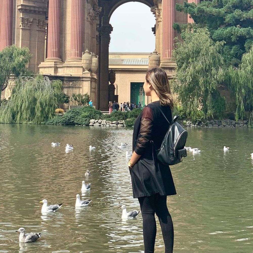 Meet your Posher, Sunshine